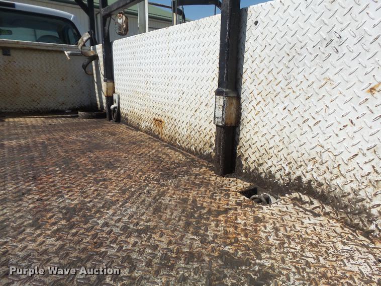 image for item DB6439 Turner Body 60.52.1T.FFSD utility bed with crane