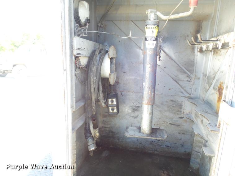 image for item DB6439 Turner Body 60.52.1T.FFSD utility bed with crane