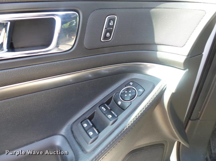 image for item DB7393 2013 Ford Explorer Police SUV