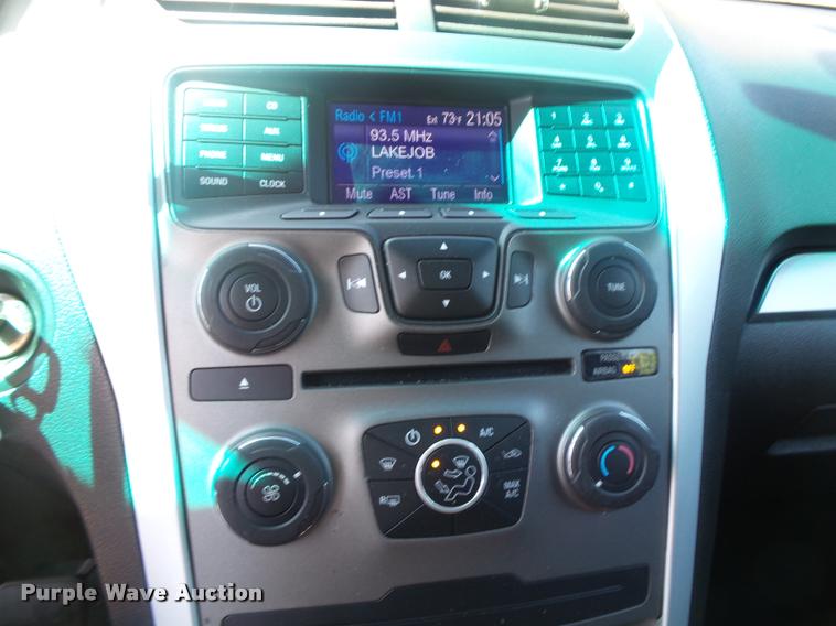 image for item DB7393 2013 Ford Explorer Police SUV