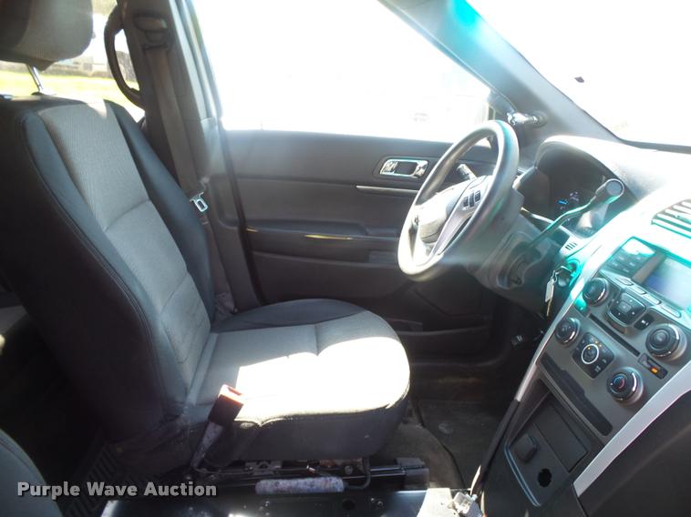 image for item DB7394 2013 Ford Explorer Police SUV