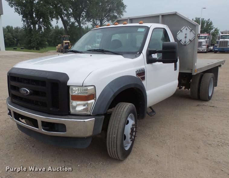 image for item DB8173 2009 Ford F550 Super Duty flatbed truck