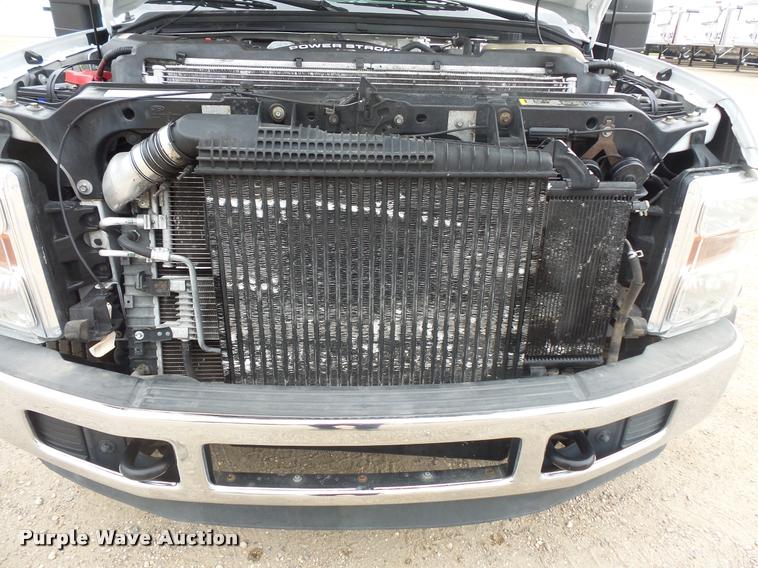 image for item DB8173 2009 Ford F550 Super Duty flatbed truck