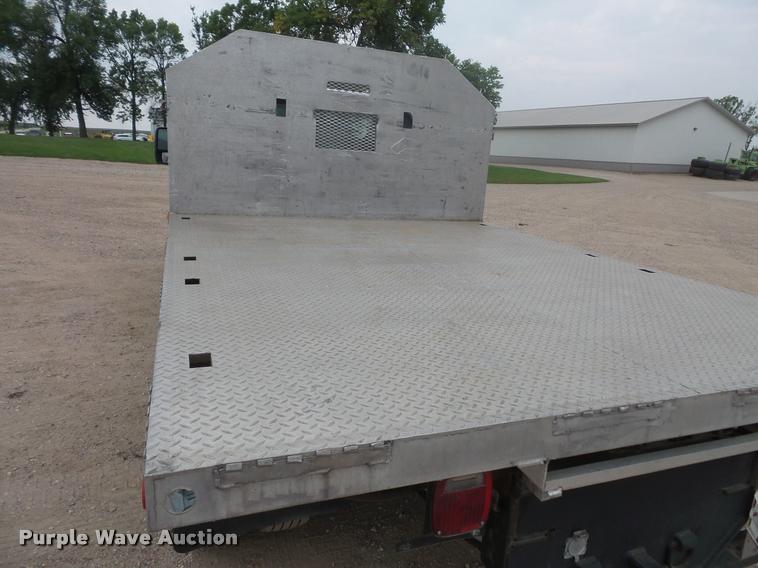image for item DB8173 2009 Ford F550 Super Duty flatbed truck