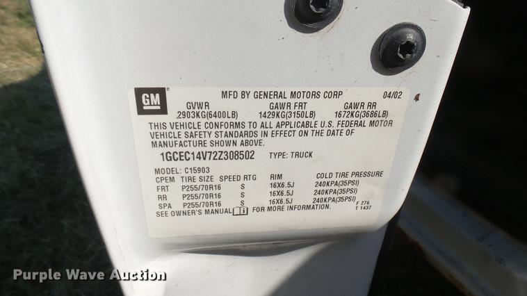 image for item DC1752 2002 Chevrolet Silverado 1500 pickup truck