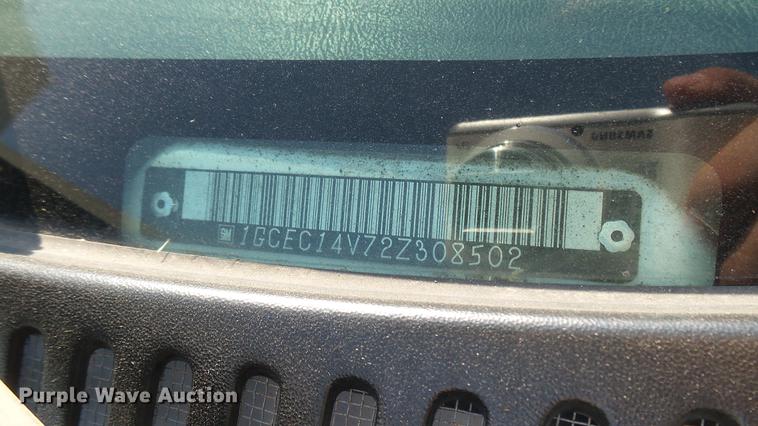 image for item DC1752 2002 Chevrolet Silverado 1500 pickup truck