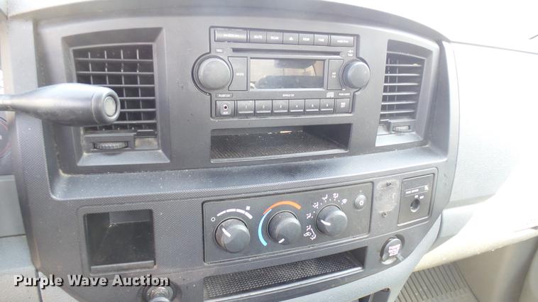 image for item DC1753 2007 Dodge Ram 1500 pickup truck