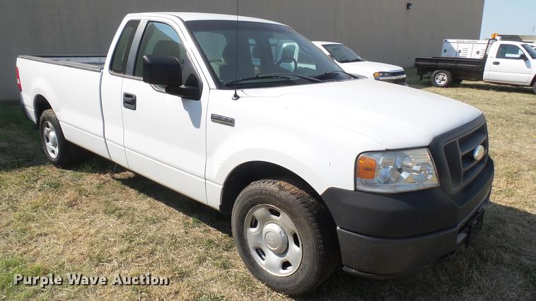 image for item DC1754 2008 Ford F150 XL pickup truck