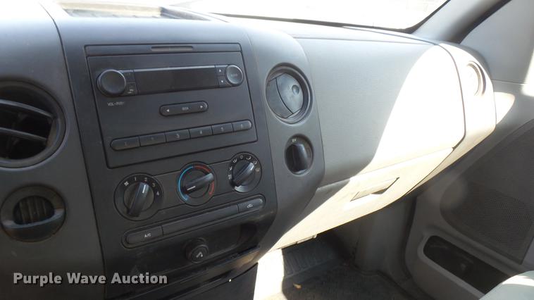 image for item DC1754 2008 Ford F150 XL pickup truck