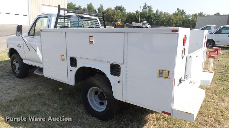 image for item DC1759 1994 Ford F450 Super Duty XL utility truck