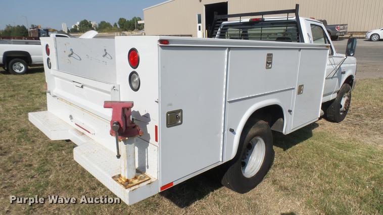 image for item DC1759 1994 Ford F450 Super Duty XL utility truck
