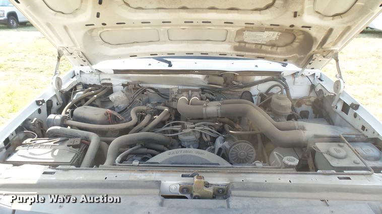 image for item DC1759 1994 Ford F450 Super Duty XL utility truck