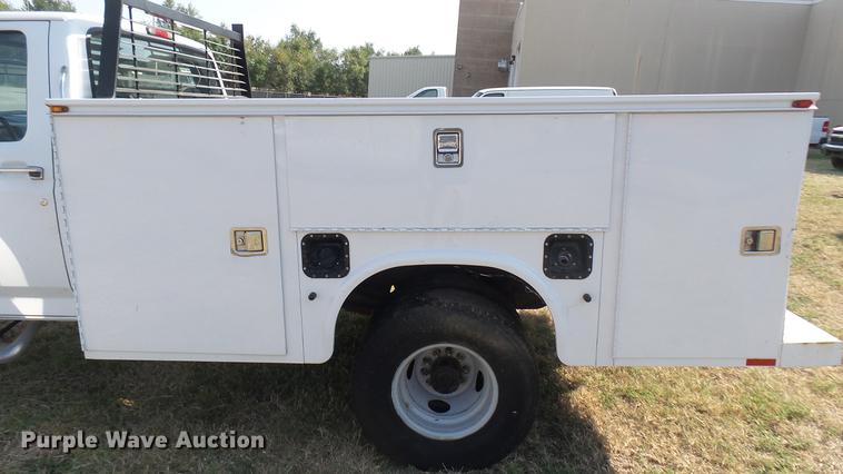 image for item DC1759 1994 Ford F450 Super Duty XL utility truck