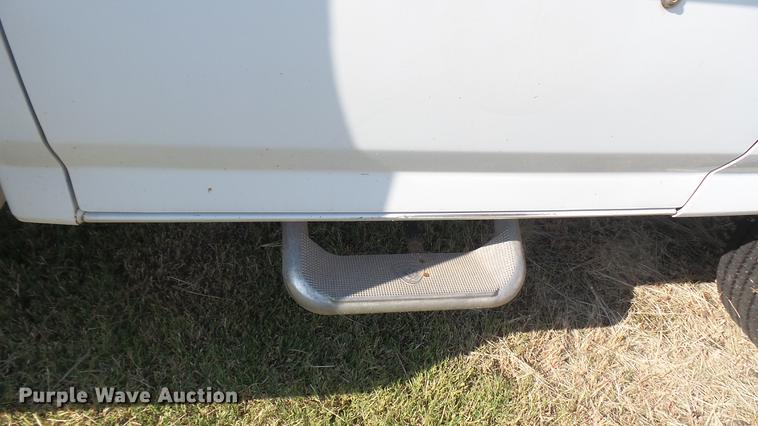 image for item DC1759 1994 Ford F450 Super Duty XL utility truck