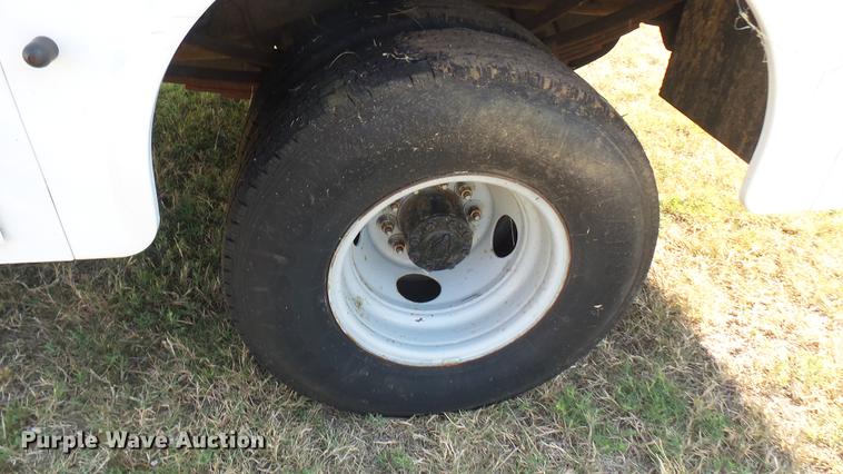 image for item DC1759 1994 Ford F450 Super Duty XL utility truck