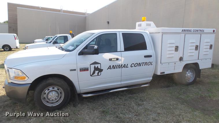 image for item DC1760 2011 Dodge Ram 2500HD Crew Cab animal control pickup truck