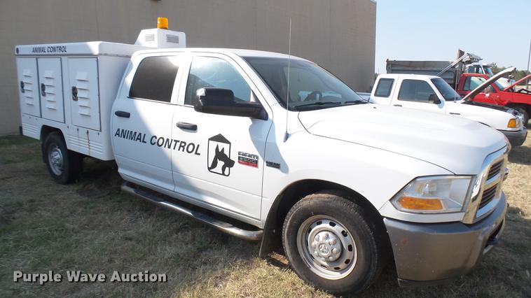 image for item DC1760 2011 Dodge Ram 2500HD Crew Cab animal control pickup truck