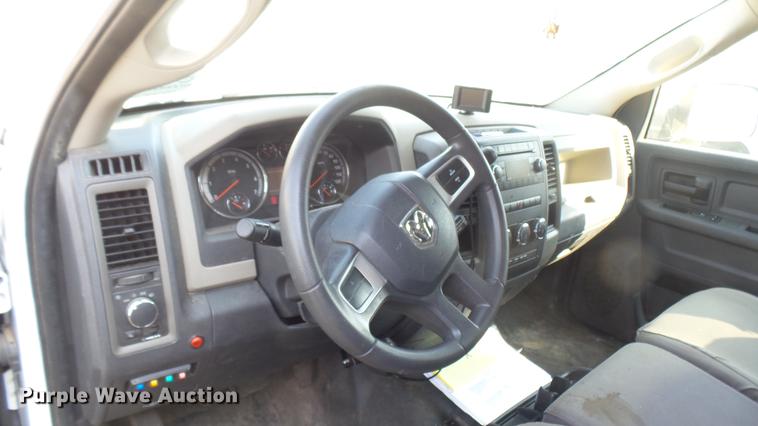 image for item DC1760 2011 Dodge Ram 2500HD Crew Cab animal control pickup truck