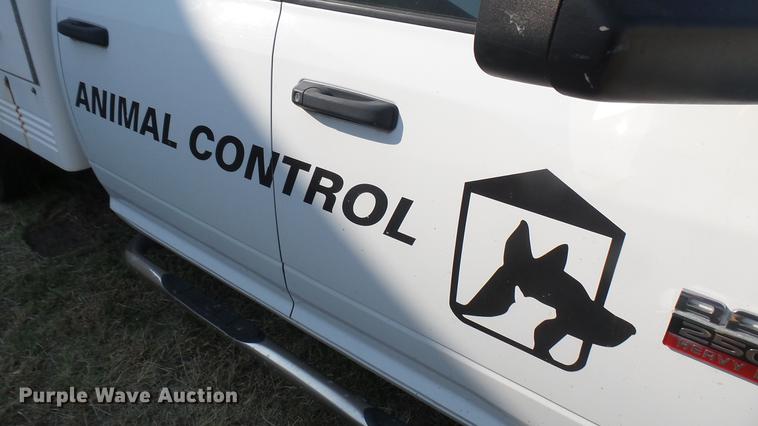 image for item DC1760 2011 Dodge Ram 2500HD Crew Cab animal control pickup truck