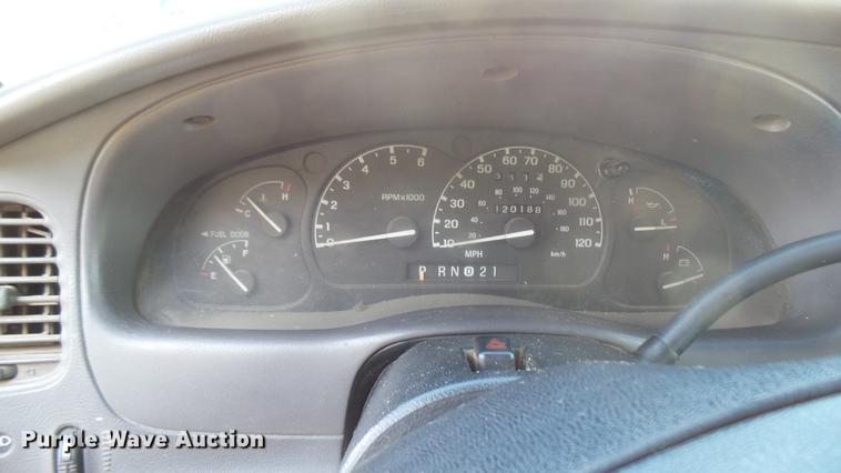 image for item DC1761 2002 Ford Ranger SuperCab pickup truck