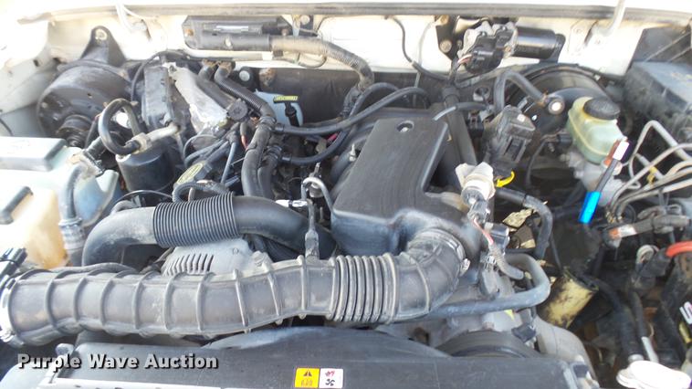 image for item DC1761 2002 Ford Ranger SuperCab pickup truck