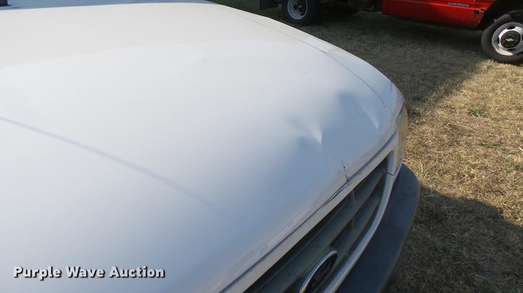 image for item DC1761 2002 Ford Ranger SuperCab pickup truck