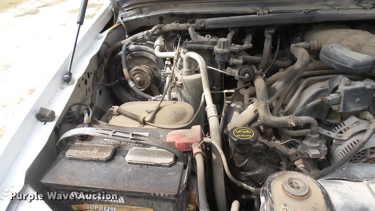 image for item DC1769 2005 Ford F350 Super Duty Crew Cab pickup truck