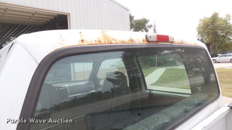 image for item DC1769 2005 Ford F350 Super Duty Crew Cab pickup truck