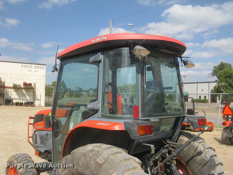 image for item DC2488 Kubota L5240 HST MFWD tractor