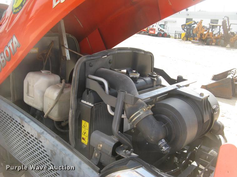 image for item DC2488 Kubota L5240 HST MFWD tractor