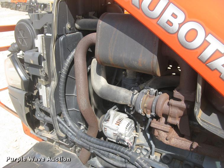 image for item DC2488 Kubota L5240 HST MFWD tractor