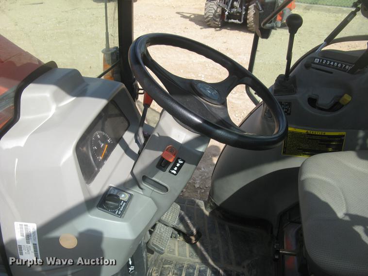 image for item DC2488 Kubota L5240 HST MFWD tractor