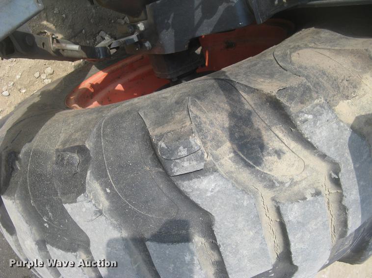 image for item DC2488 Kubota L5240 HST MFWD tractor