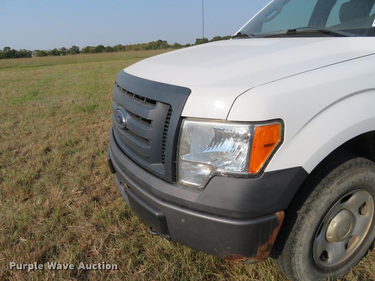 image for item DC2496 2009 Ford F150 XL SuperCab pickup truck