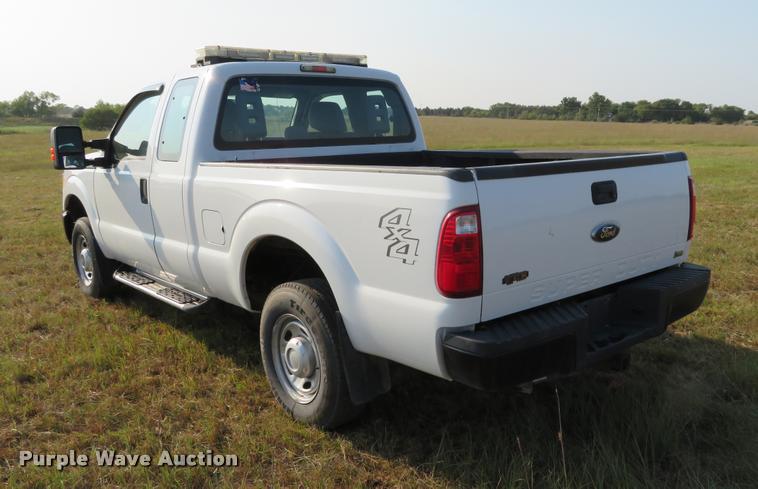 image for item DC2497 2011 Ford F250 Super Duty SuperCab pickup truck
