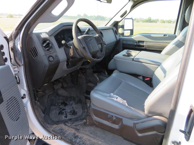 image for item DC2497 2011 Ford F250 Super Duty SuperCab pickup truck