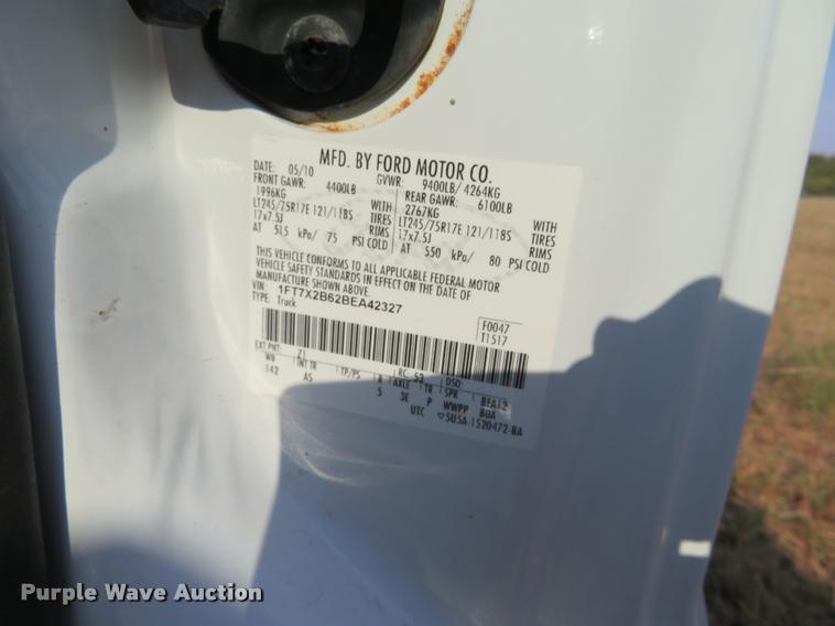 image for item DC2497 2011 Ford F250 Super Duty SuperCab pickup truck