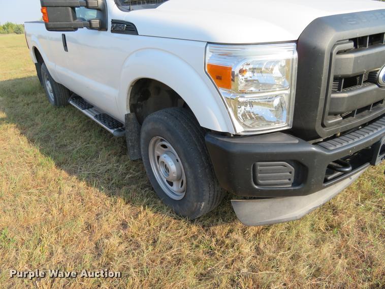 image for item DC2497 2011 Ford F250 Super Duty SuperCab pickup truck