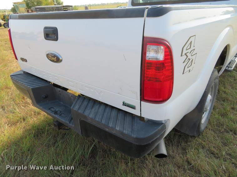 image for item DC2497 2011 Ford F250 Super Duty SuperCab pickup truck