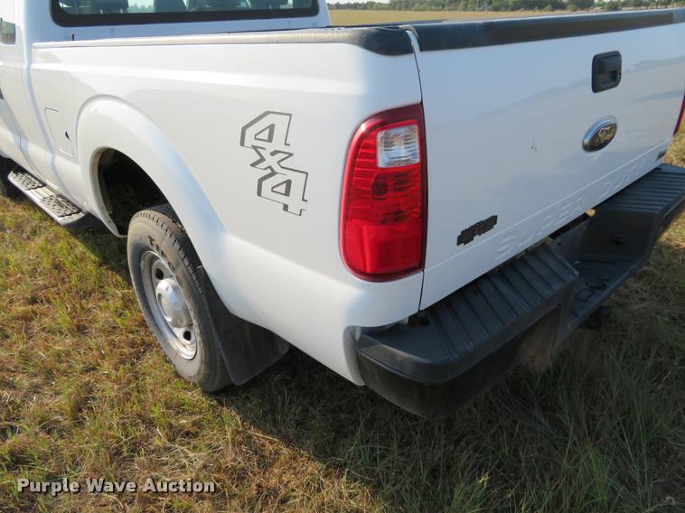 image for item DC2497 2011 Ford F250 Super Duty SuperCab pickup truck