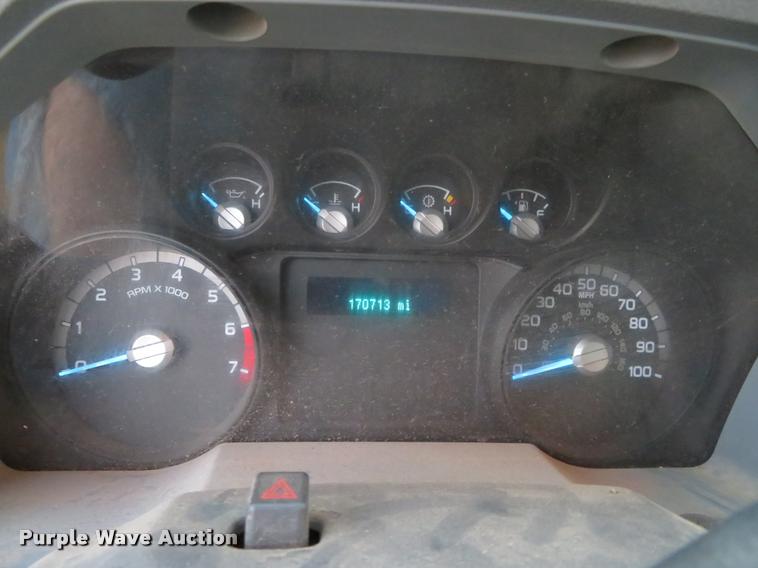 image for item DC2498 2011 Ford F250 Super Duty Crew Cab pickup truck