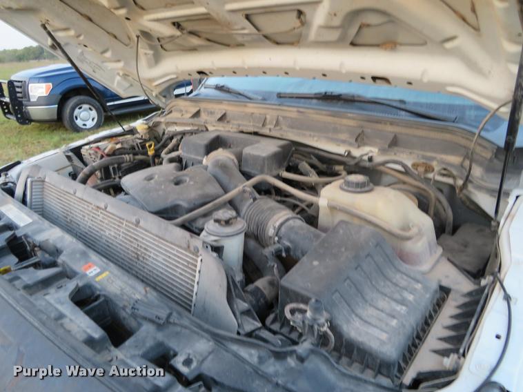 image for item DC2498 2011 Ford F250 Super Duty Crew Cab pickup truck