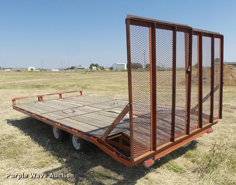 image for item DC3862 1999 Davis utility trailer