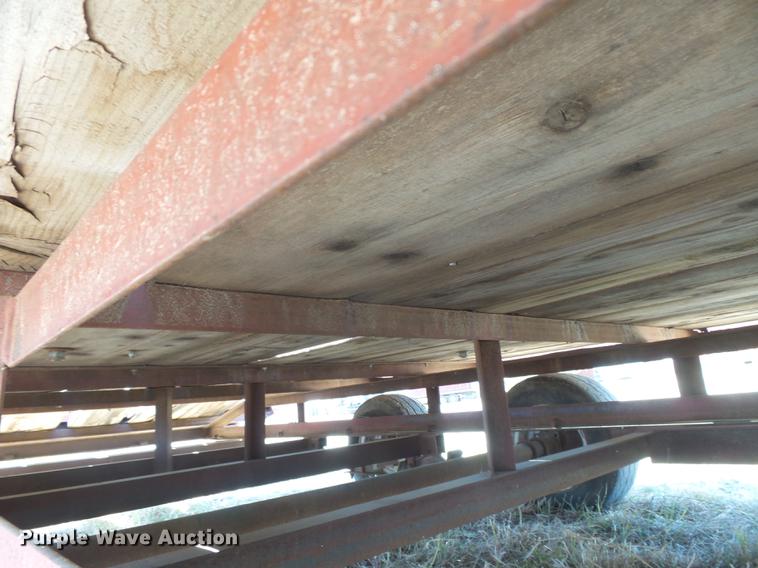 image for item DC3862 1999 Davis utility trailer