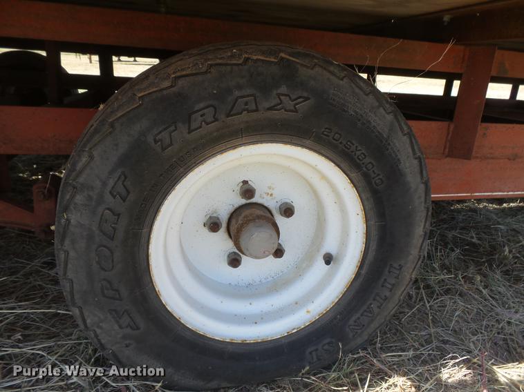 image for item DC3862 1999 Davis utility trailer