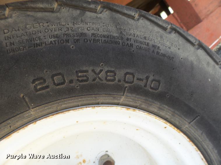 image for item DC3862 1999 Davis utility trailer