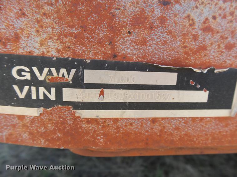 image for item DC3862 1999 Davis utility trailer