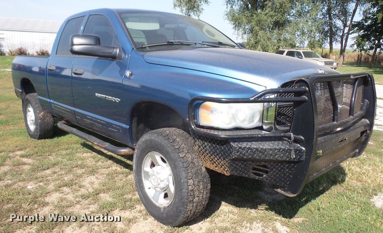 image for item DC5358 2004 Dodge Ram 2500 Quad Cab pickup truck