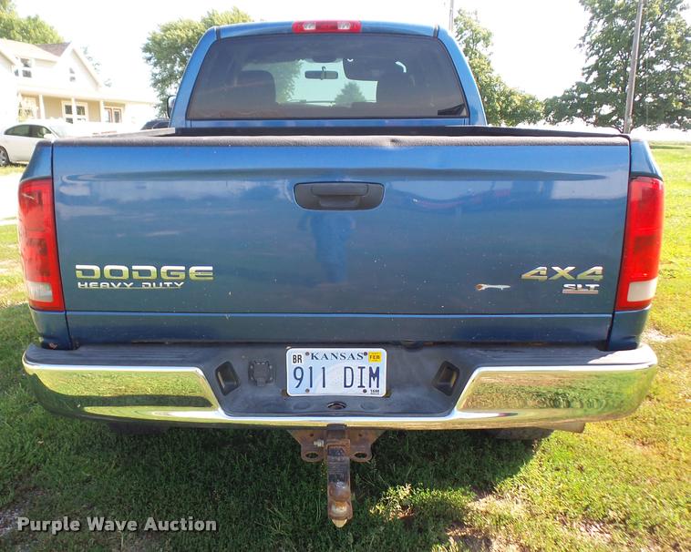 image for item DC5358 2004 Dodge Ram 2500 Quad Cab pickup truck