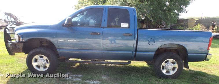 image for item DC5358 2004 Dodge Ram 2500 Quad Cab pickup truck
